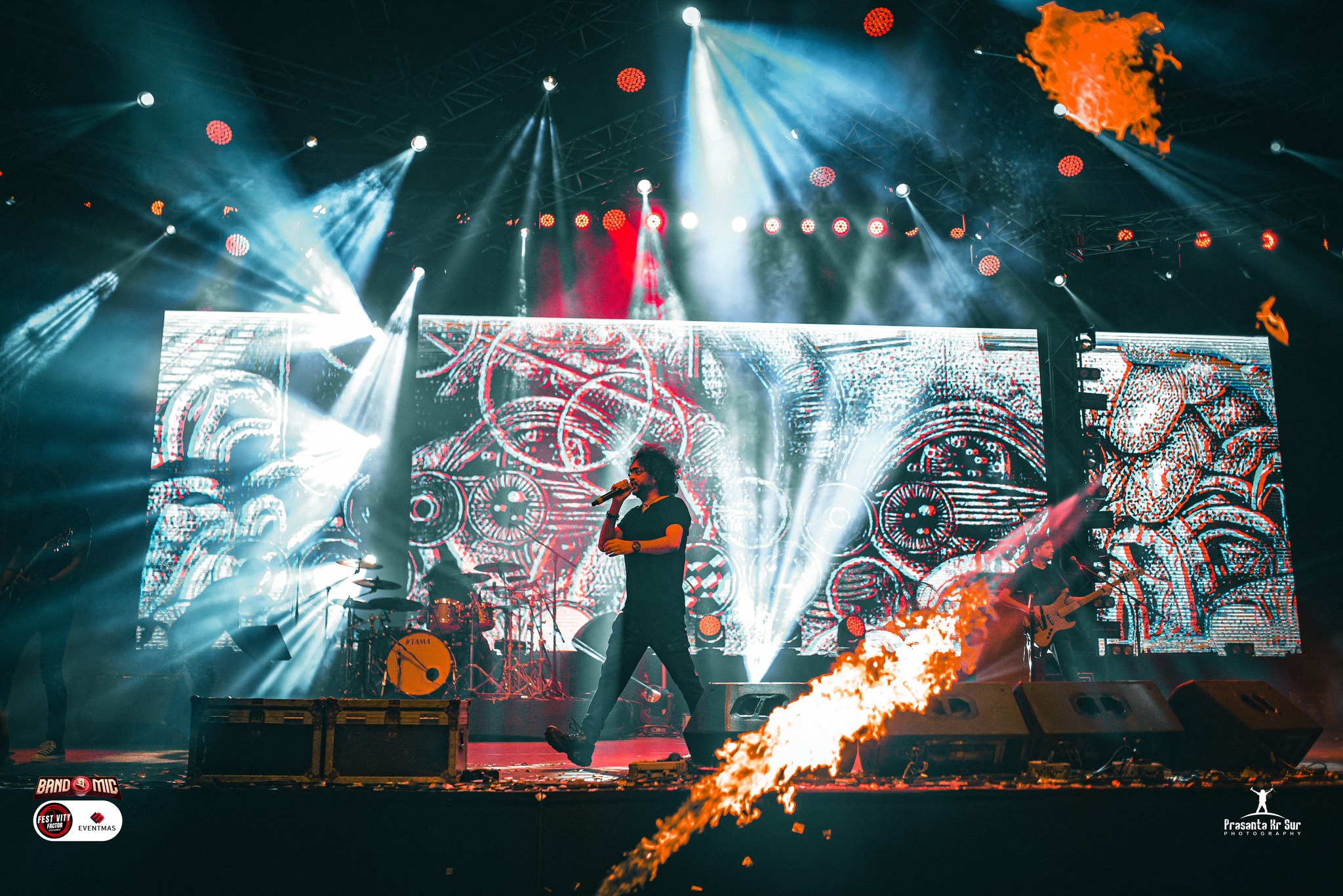 BAND-E-MIC photo 1