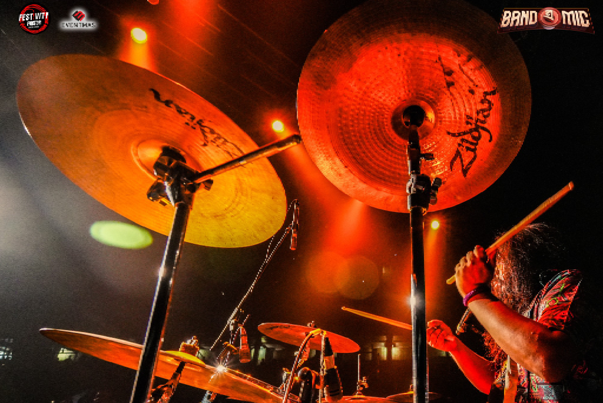 BAND-E-MIC photo 9